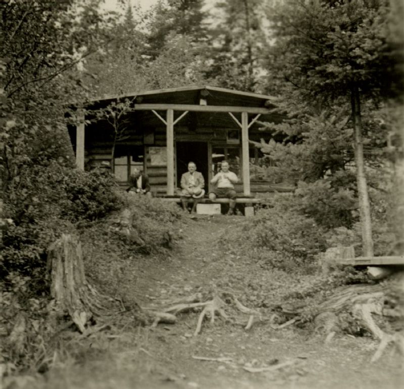 Voyage de pêche au PetitSaguenay BAnQ numérique