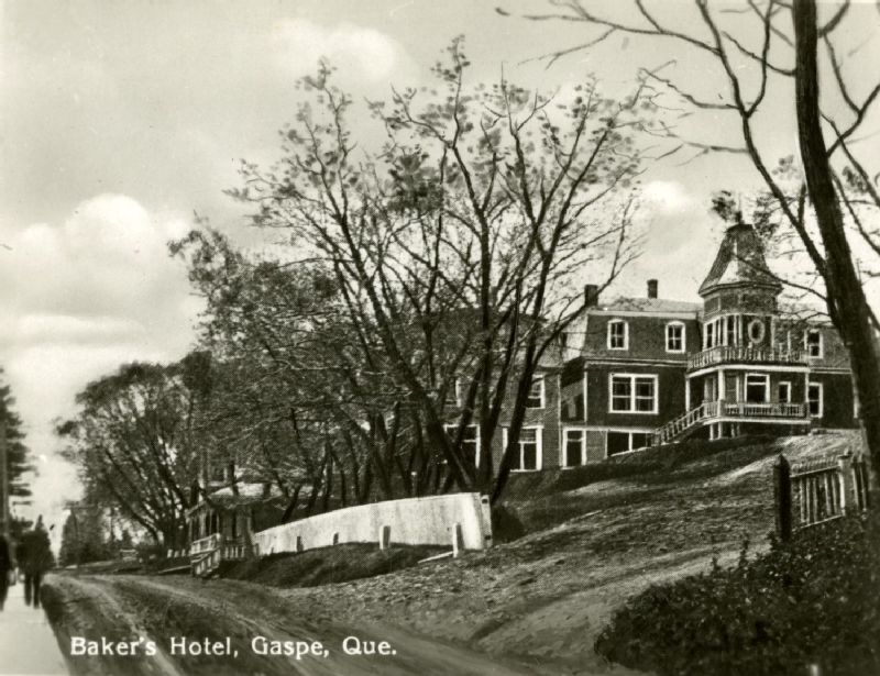 Hôtel Baker, Gaspé BAnQ numérique
