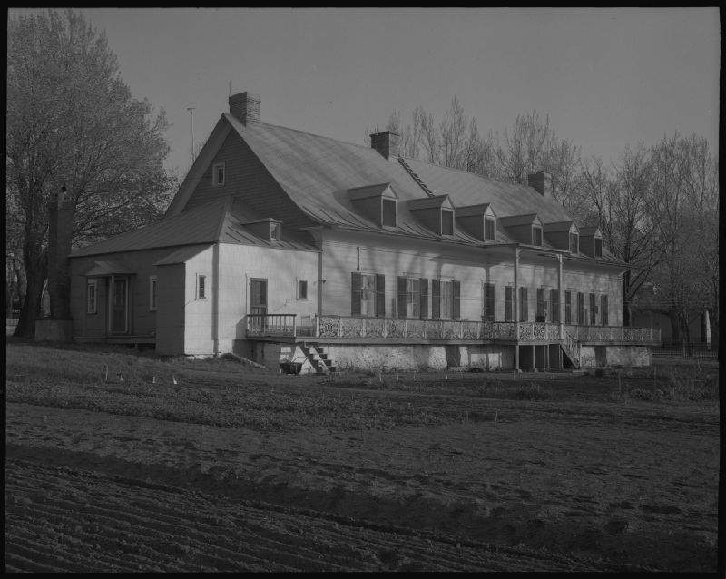 Le presbytère façade construit en 1739 à SaintMichel de Bellechasse