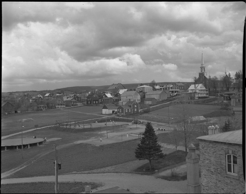 Une partie du village de SaintDamien BAnQ numérique